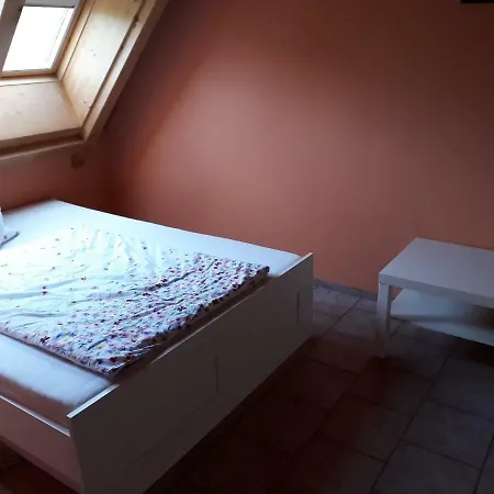 Gaestezimmer In Traumhafter Lage Neben Der Kurstadt * Oberthulba