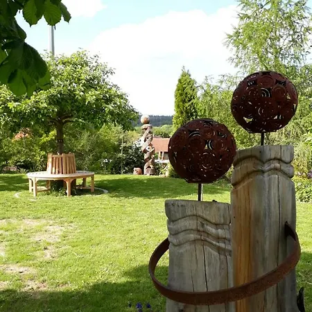 Gaestezimmer In Traumhafter Lage Neben Der Kurstadt * Oberthulba