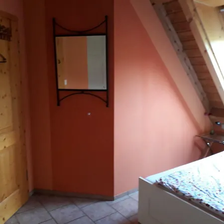 Gaestezimmer In Traumhafter Lage Neben Der Kurstadt Homestay